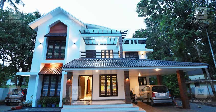 2400 Square Feet 4 Bedroom Modern Beautiful Two Floor House And