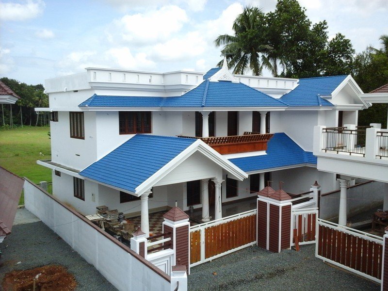 2900 square feet of 4 bedroom villa eight percent of new land