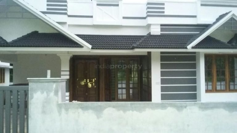 1350 Square Feet 3BHK House Design
