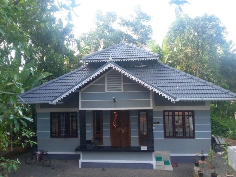 700 Square Feet 3BHK Kerala Home For 9 Lacks