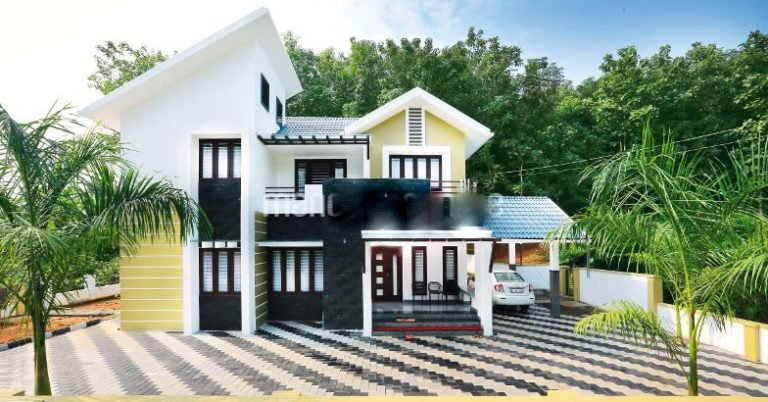 Colonial Style Kerala home plan at 2400 sq.ft