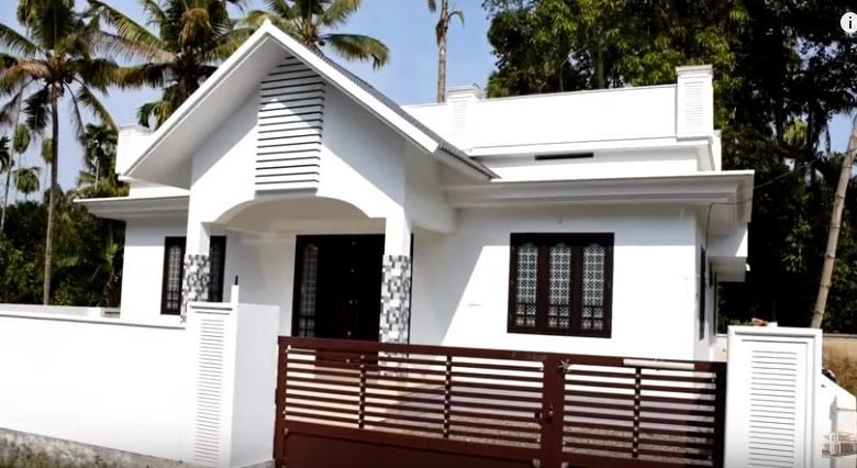 1250 Square Feet 3 Bedroom Single Floor Kerala Style House and Plan