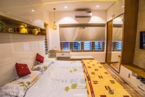 2500 Square Feet 4 Bedroom Modern Two Floor Home and Plan