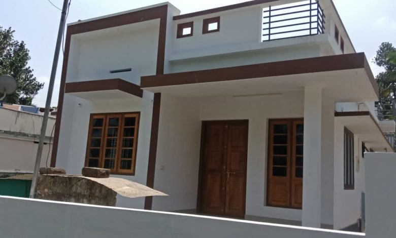 882 Sq Ft 3 Bedroom Single Floor Low Budget House and Plan, 13 Lacks