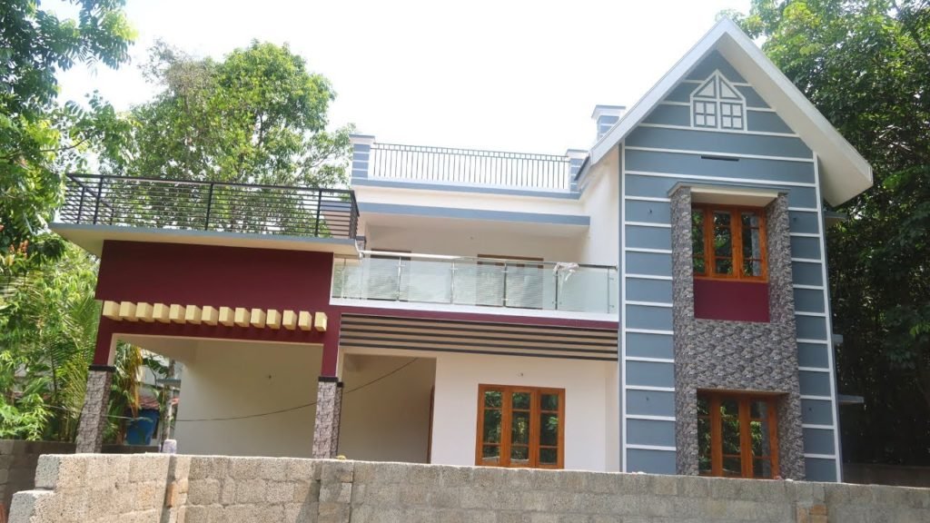 1950 Sq Ft 3BHK Contemporary-Traditional Mix Style House at 7 Cent Plot