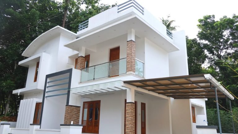 1650 Sq Ft 3BHK Contemporary Style Two Floor House at 5.50 Cent Plot