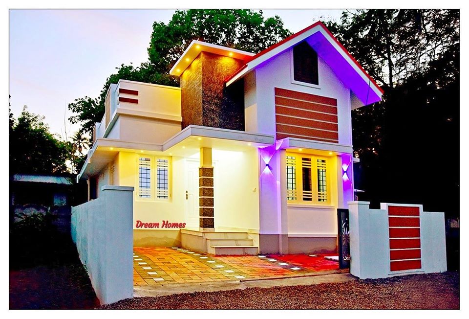 700 Sq Ft 2BHK Contemporary Style Single Floor Beautiful House at 3 Cent Plot