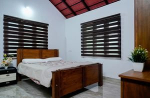 1450 Sq Ft 3BHK Colonial Style Single Floor House Design