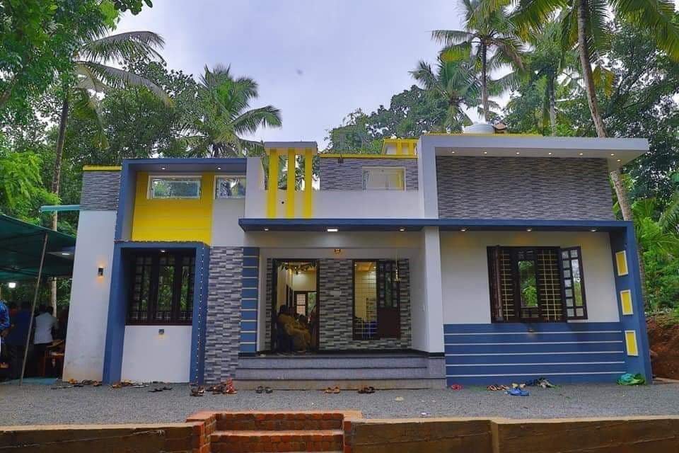 1000 Sq Ft 3BHK Contemporary Style Single Floor House and Free Plan