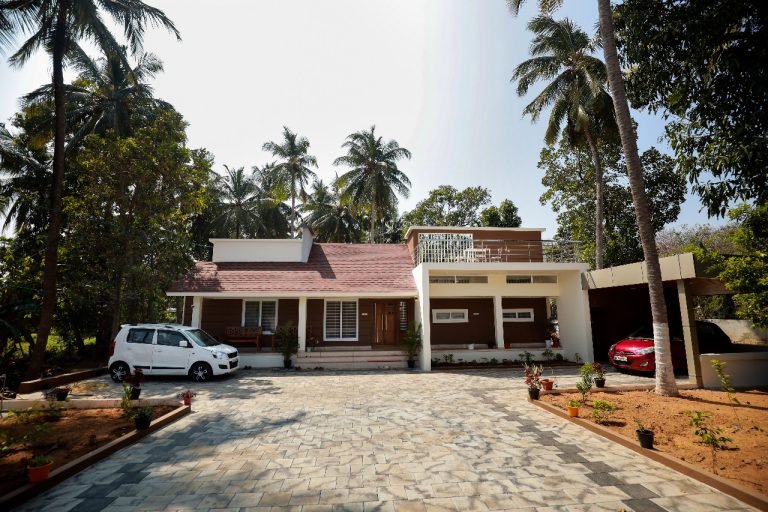 1780 Sq Ft 3BHK Courtyard Home at 45 Cent Plot, Free Plan, 57 Lacks