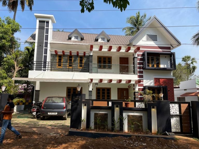 2800 Sq Ft 4BHK Home at 10 Cent Plot, Free Plan, 40 Lacks