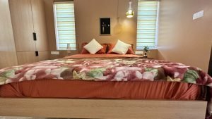 2600 Square Feet Traditional House bedroom design