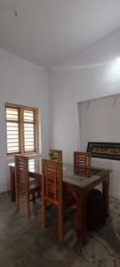 dinig area