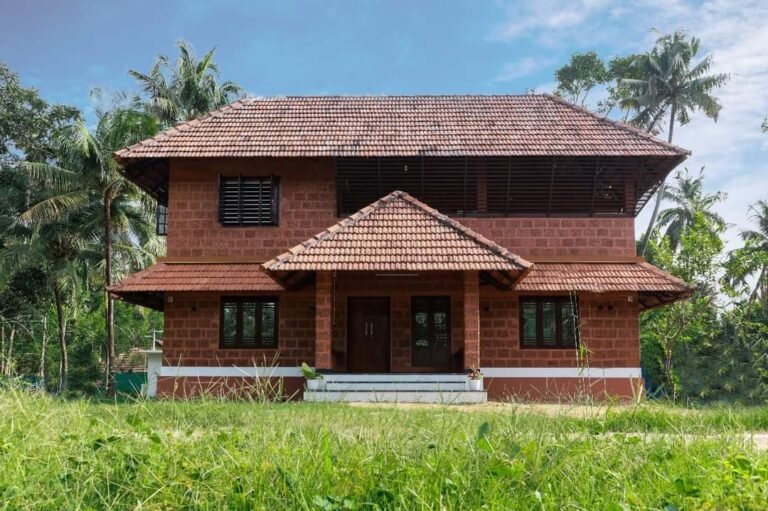 2100 sq ft eco friendly traditional kerala house